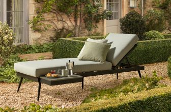 garden sun loungers